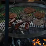 Miedzy Sosnami Jedwabno